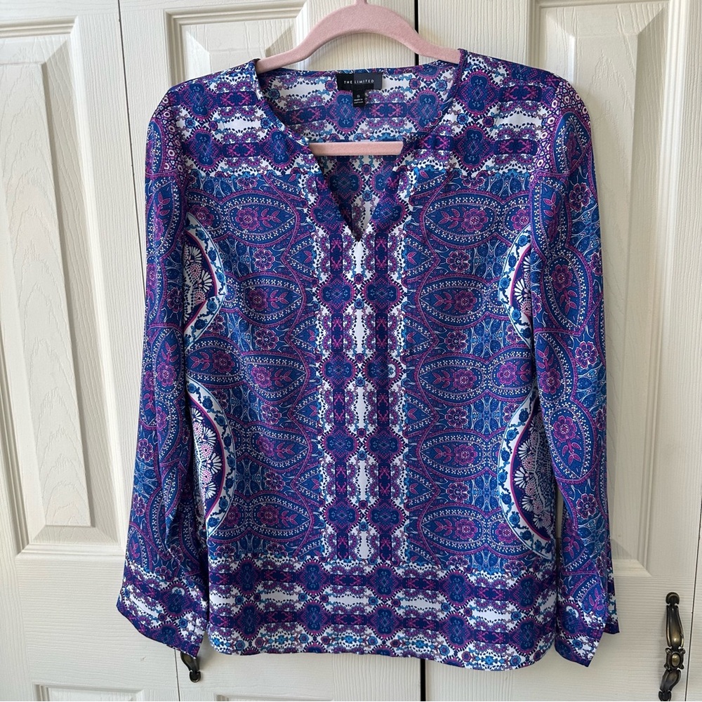 The Limited Vibrant Paisley Print Long Sleeve V Neck Blouse Womenβs Size Small